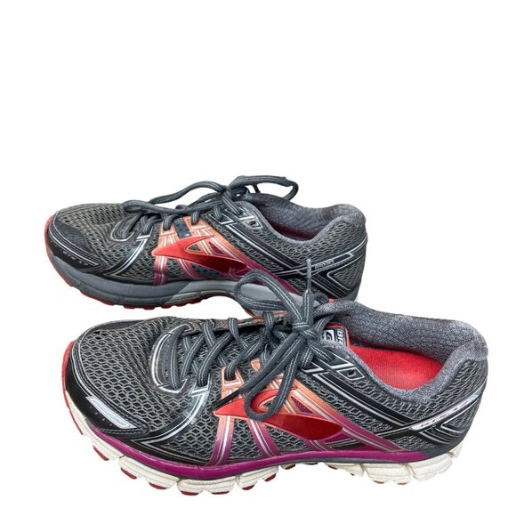 Brooks GTS 17 Womans pink gray running sneakers SZ 9D SKU 9421 - Picture 3 of 16